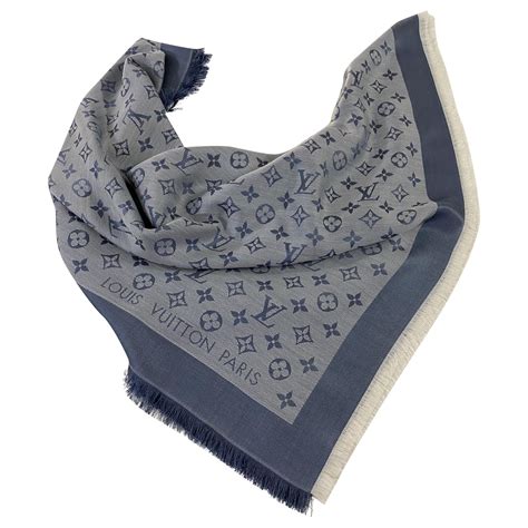 immagini foulard louis vuitton|scialle louis vuitton donna.